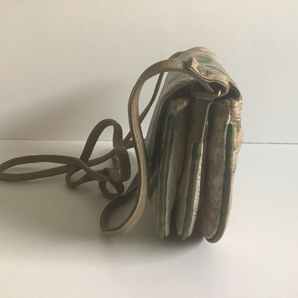 Sam Sam Vintage Genuine Leather Hand Painted Crossbody Bag - Picture 4 of 16